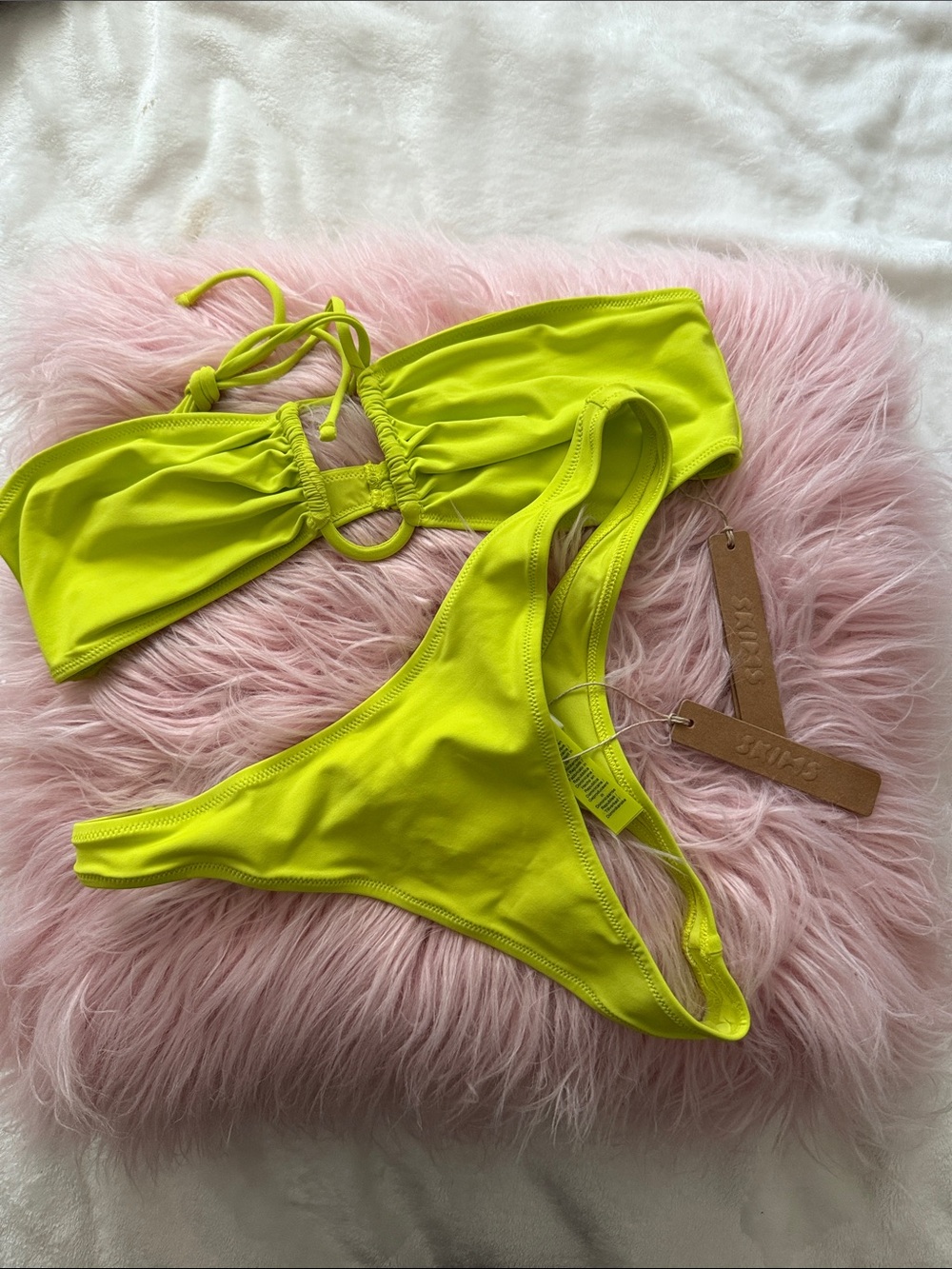 NWT SKIMS NEON Bandeau Ring Bikini Set 🏝️